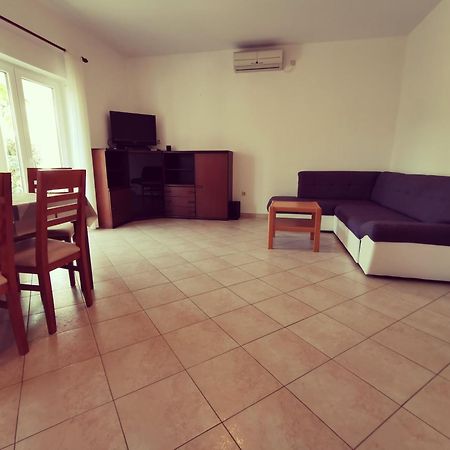 Apartmán Haus Maro Supetarska Draga Pokoj fotografie