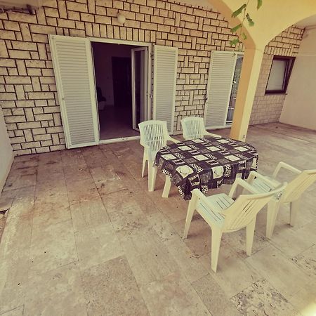 Apartmán Haus Maro Supetarska Draga Pokoj fotografie