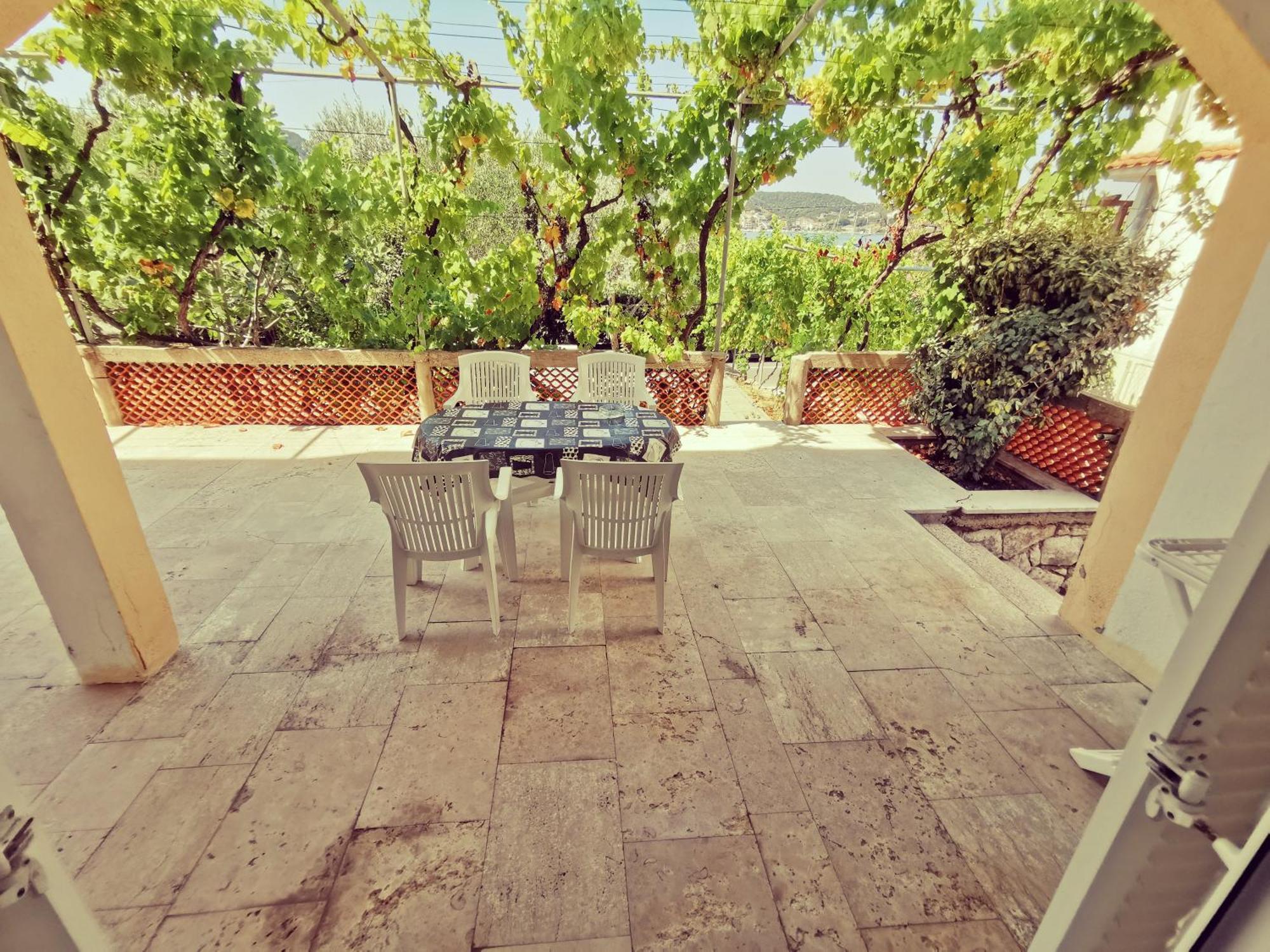 Apartmán Haus Maro Supetarska Draga Pokoj fotografie